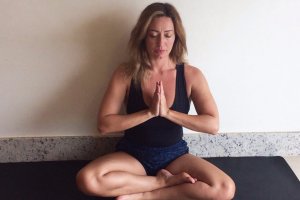 Yoga pode ajudar a reduzir os sintomas de ansiedade e depress�o